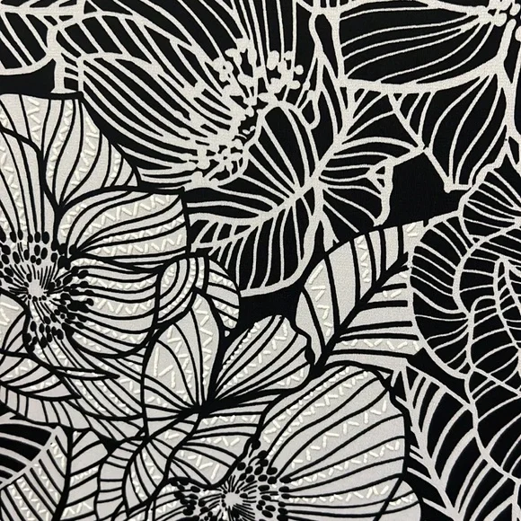 Ruby Rd top - Picture 2 of 5